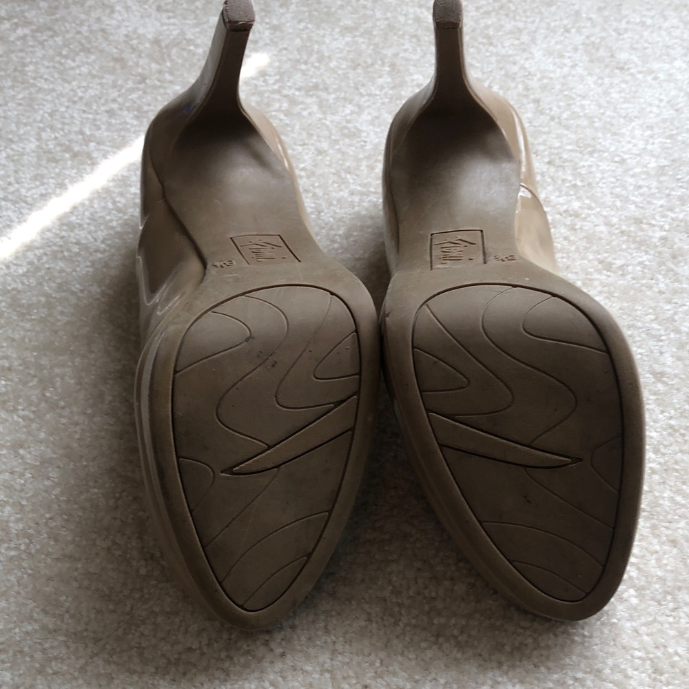 Neutral platform pumps - Picture 5 of 6